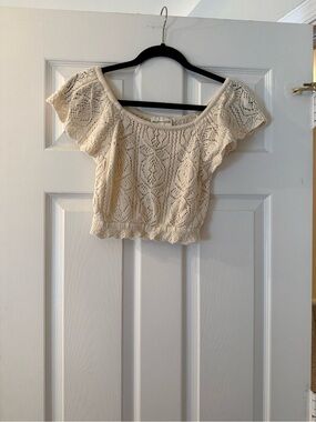 Freshman Cream Crochet Off-Shoulder Crop Top